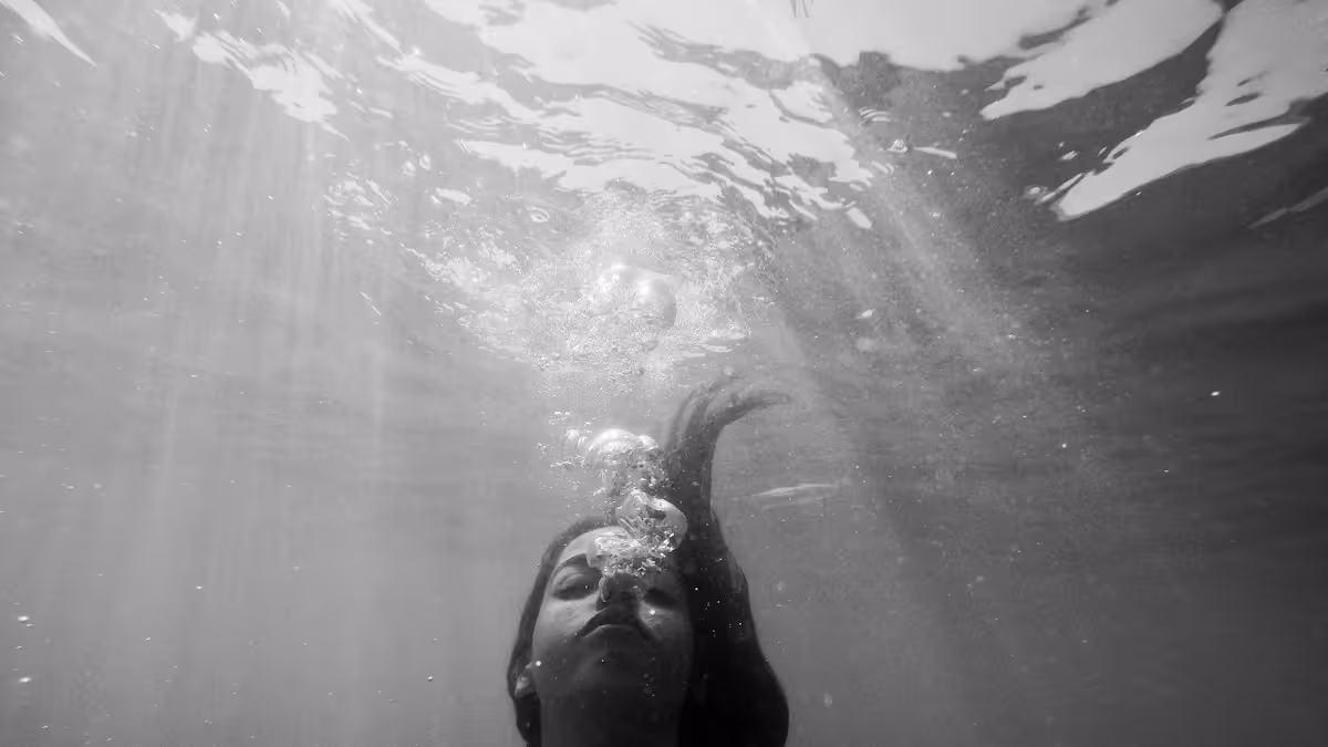 عام — Pleasant Ridge school, business closed due to water main break; Water Works reports 60+ b…