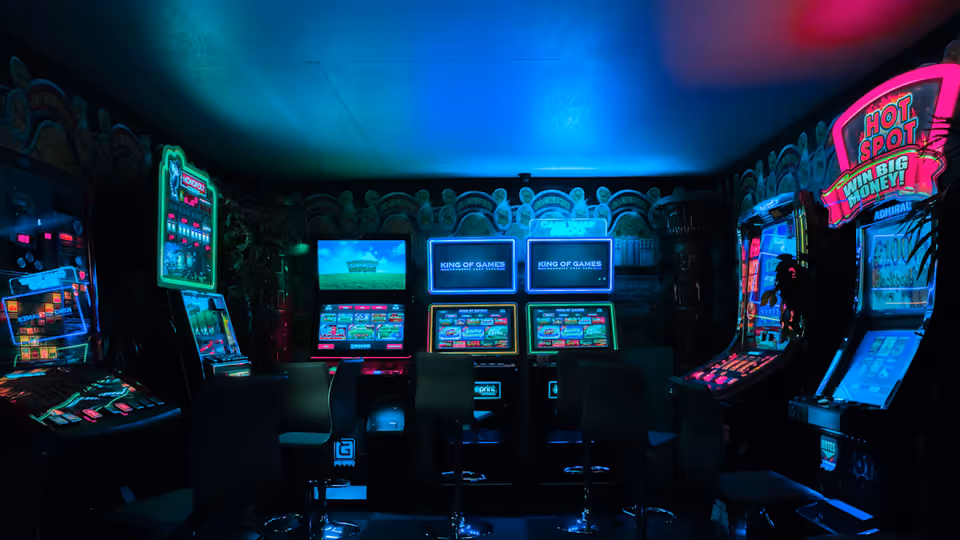 عام — arc raiders update