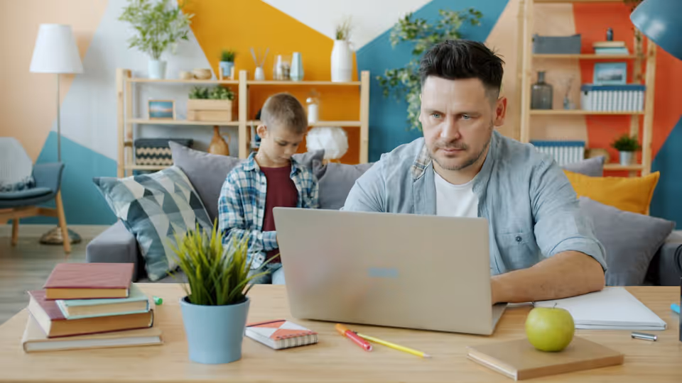 عمل حر — مستقبل العمل الحر: وظائف لن يستبدلها الذكاء الاصطناعي