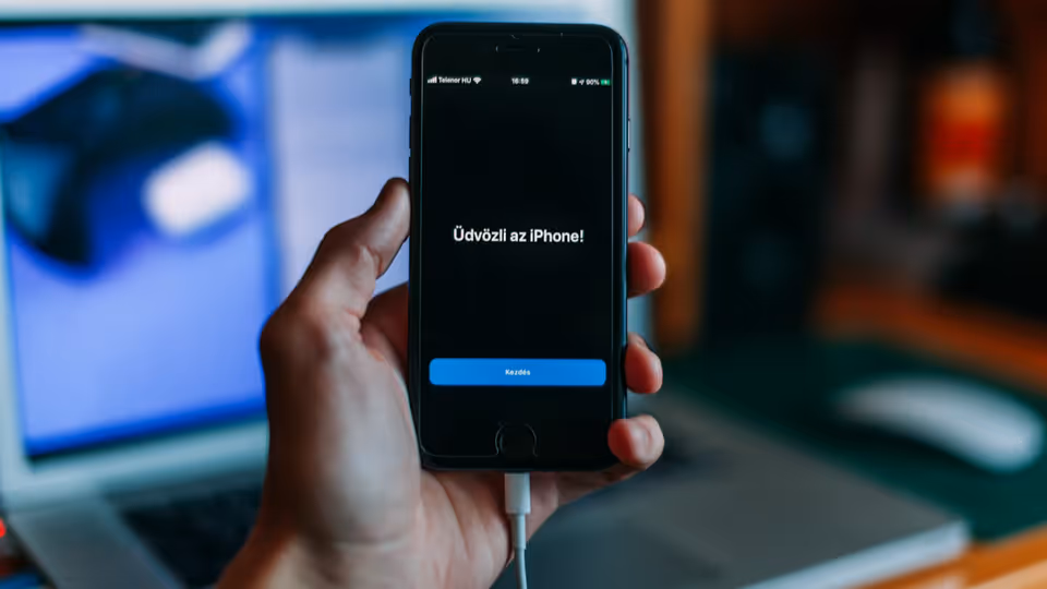 عام — apple ios 26.2 update