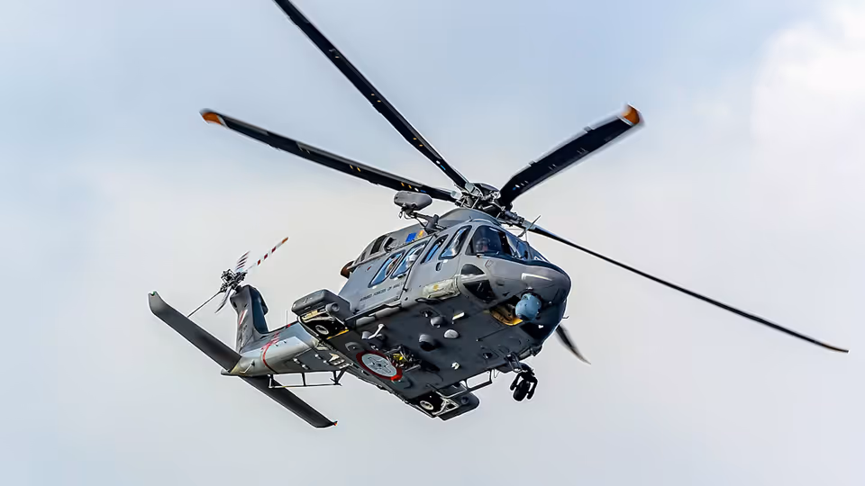 عام — Breaking down the NTSB findings on D.C. plane-helicopter collision - CBS News