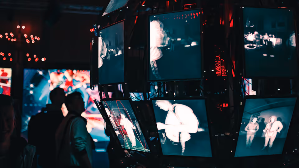 عام — Iran-US tensions LIVE updates: Iran warns of ‘regional war’, Trump keeps up deal hopes -…