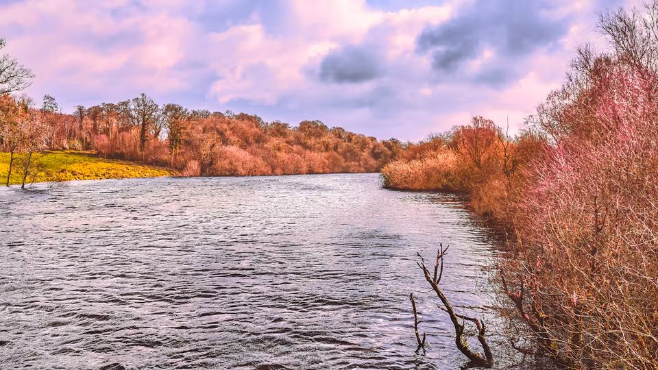 عام — 2 dead amid winter storm that brought record-setting snow and freezing temperatures to th…